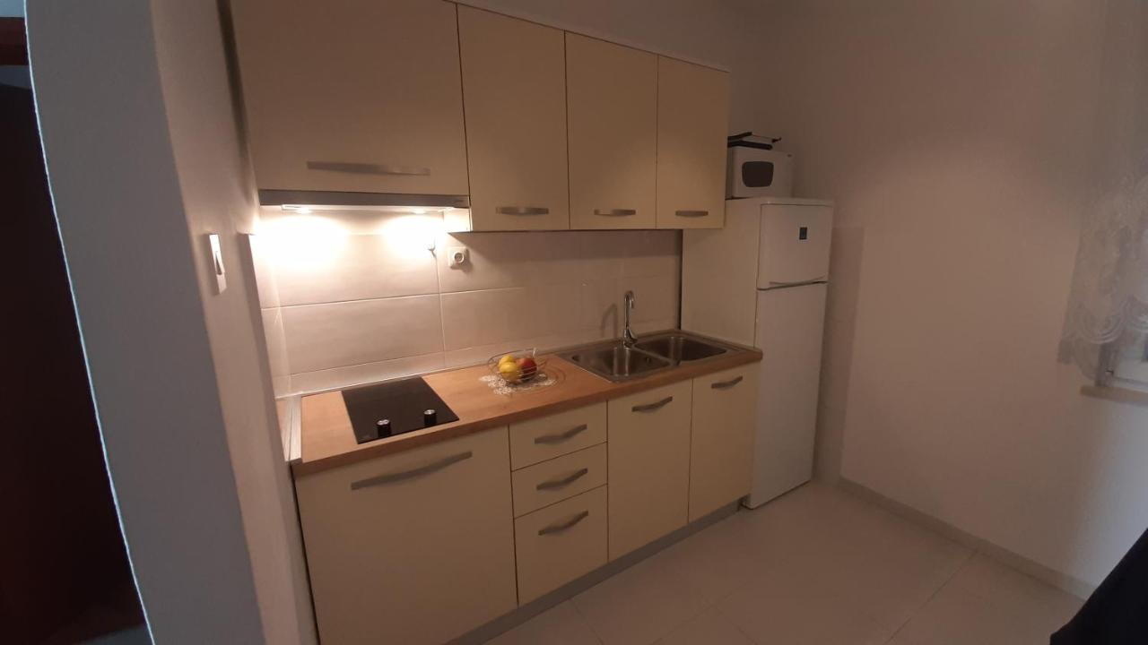 נובליה Apartments Kekica מראה חיצוני תמונה